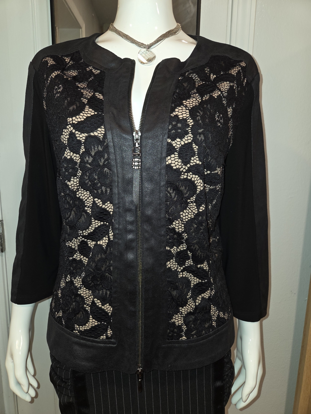 Joseph Ribkoff Beautiful Black Lace-Front Bomber Jacket Sz 14